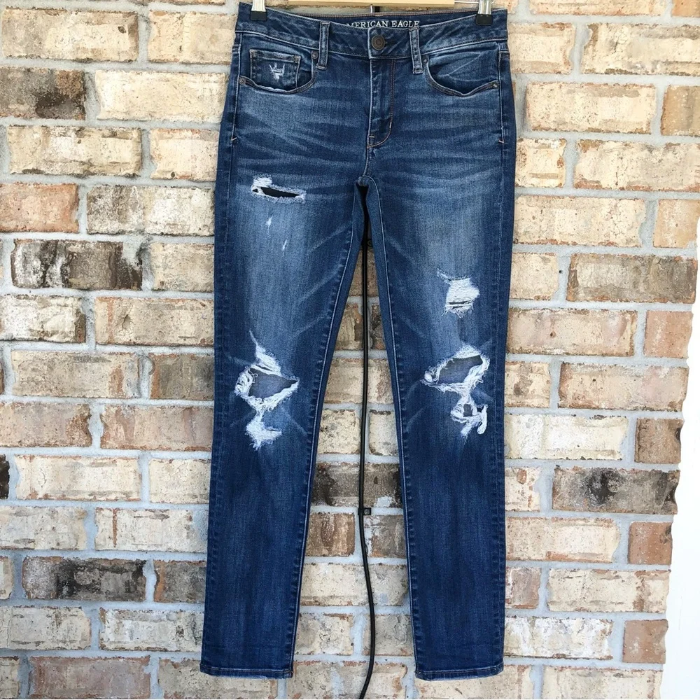A E O Super Stretch X Ripped Distressed Blue Wash Mid Rise Skinny Jeans 6_2